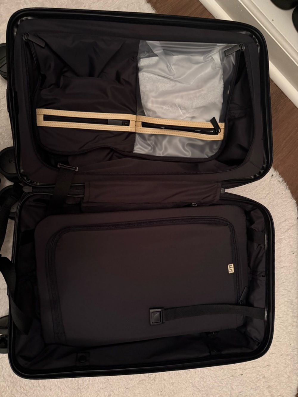 Black Beis Small Carry-On Suitcase - Picture 4 of 5